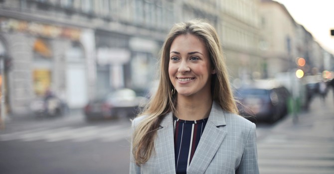 Navigating Career Uncertainty in a Shifting Economy image